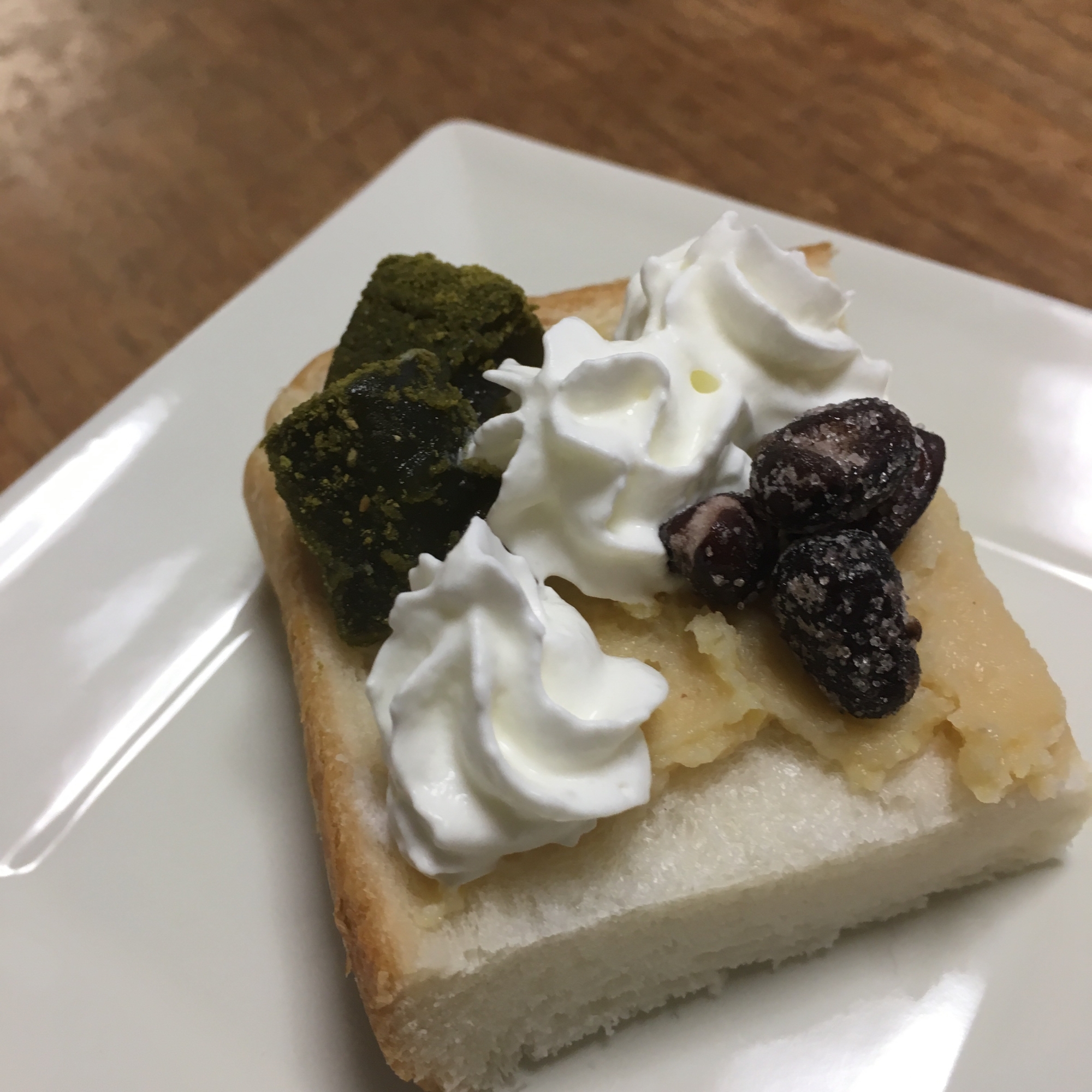 食パンでケーキ風