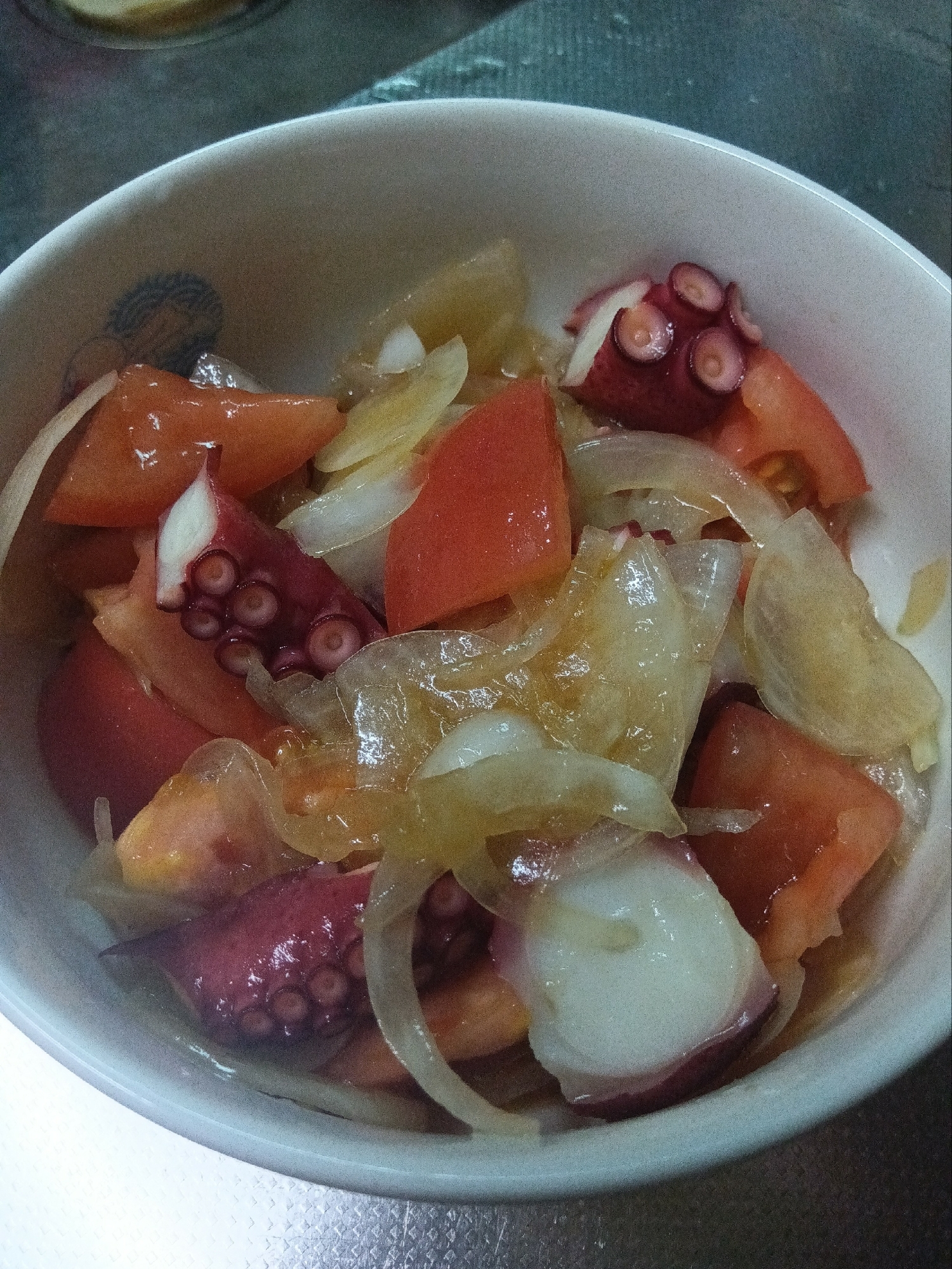 トマトとタコのさっぱり和え物