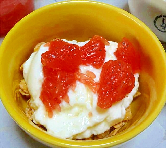 バナナ&グレープフルーツ☆シリアルヨーグルト