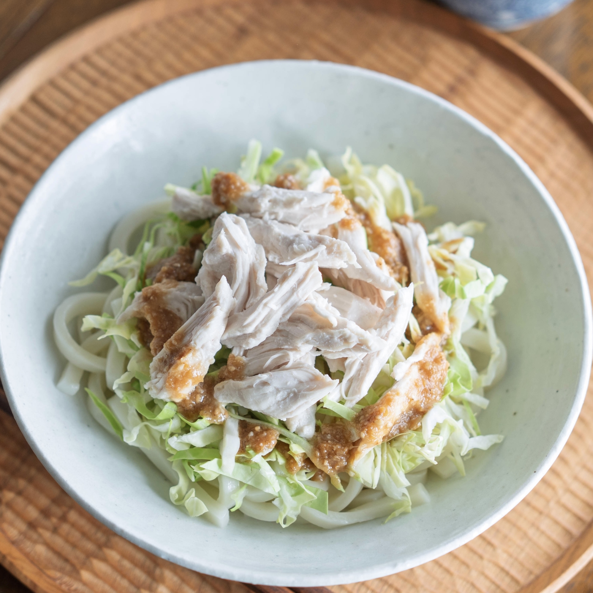 鶏ささ身とキャベツのみそだれうどん【和食・主食】