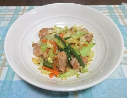 *☆鶏むね肉と野菜いっぱいニンニク味噌マヨ炒め☆*