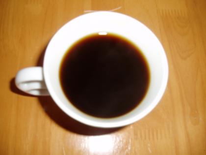 朝目覚めの1杯に。濃いコーヒーでぱちっと目が覚めました。ごちそうさまでした♪