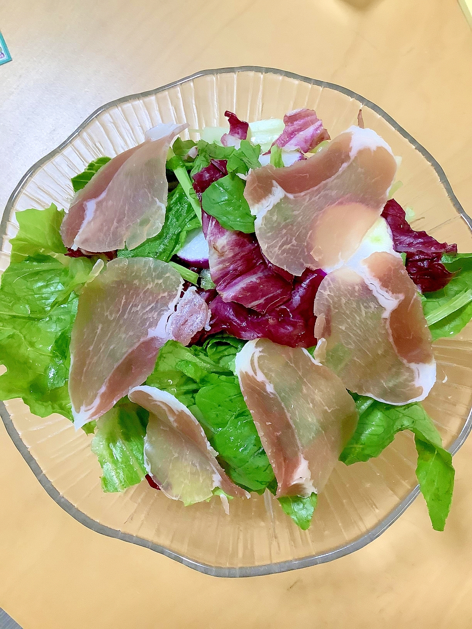 トレビス ルッコラ 生ハムの苦味ありのサラダ レシピ 作り方 By しの 楽天レシピ トレビス ルッコラ 生ハムの苦味ありのサラダ レシピ 作り方 By しの 楽天レシピ