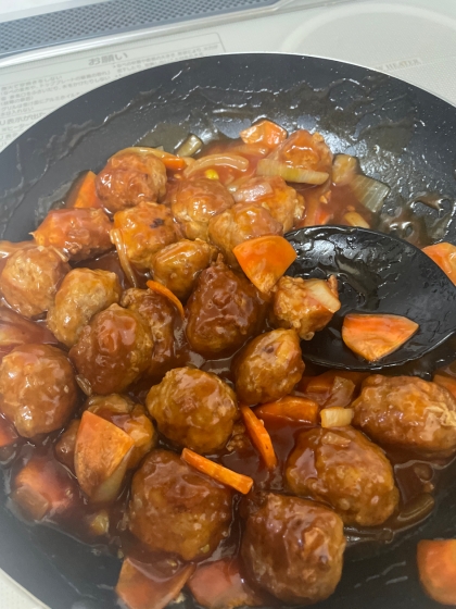 酢豚をアレンジ！肉団子の甘酢あんかけ！野菜たっぷり