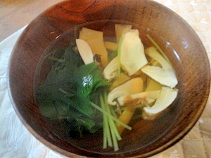 秋の味覚 松茸のお吸い物 レシピ 作り方 By Chococco3215 楽天レシピ 秋の味覚 松茸のお吸い物 レシピ 作り方 By Chococco3215 楽天レシピ