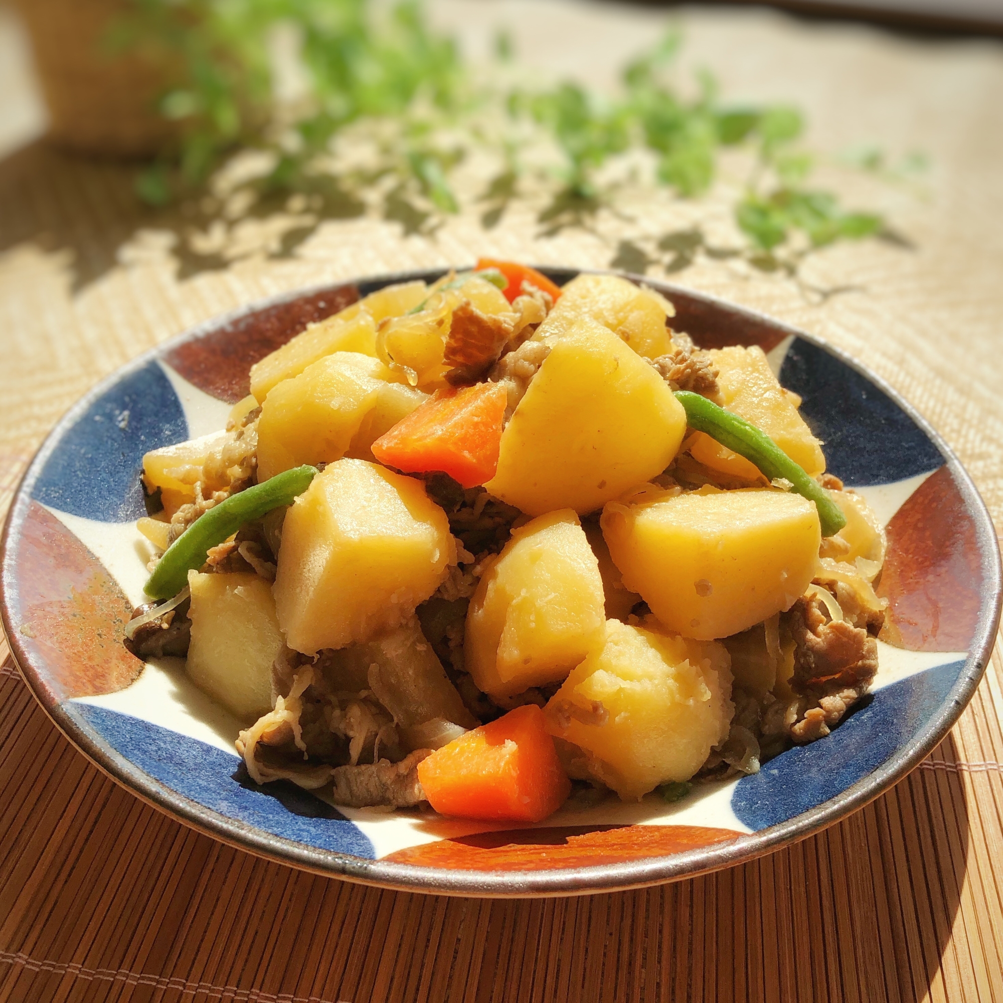 フライパンで!ホクホク無水肉じゃが