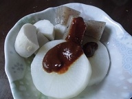 甘めの味噌だれで大根も里芋もおいしく食べられました。