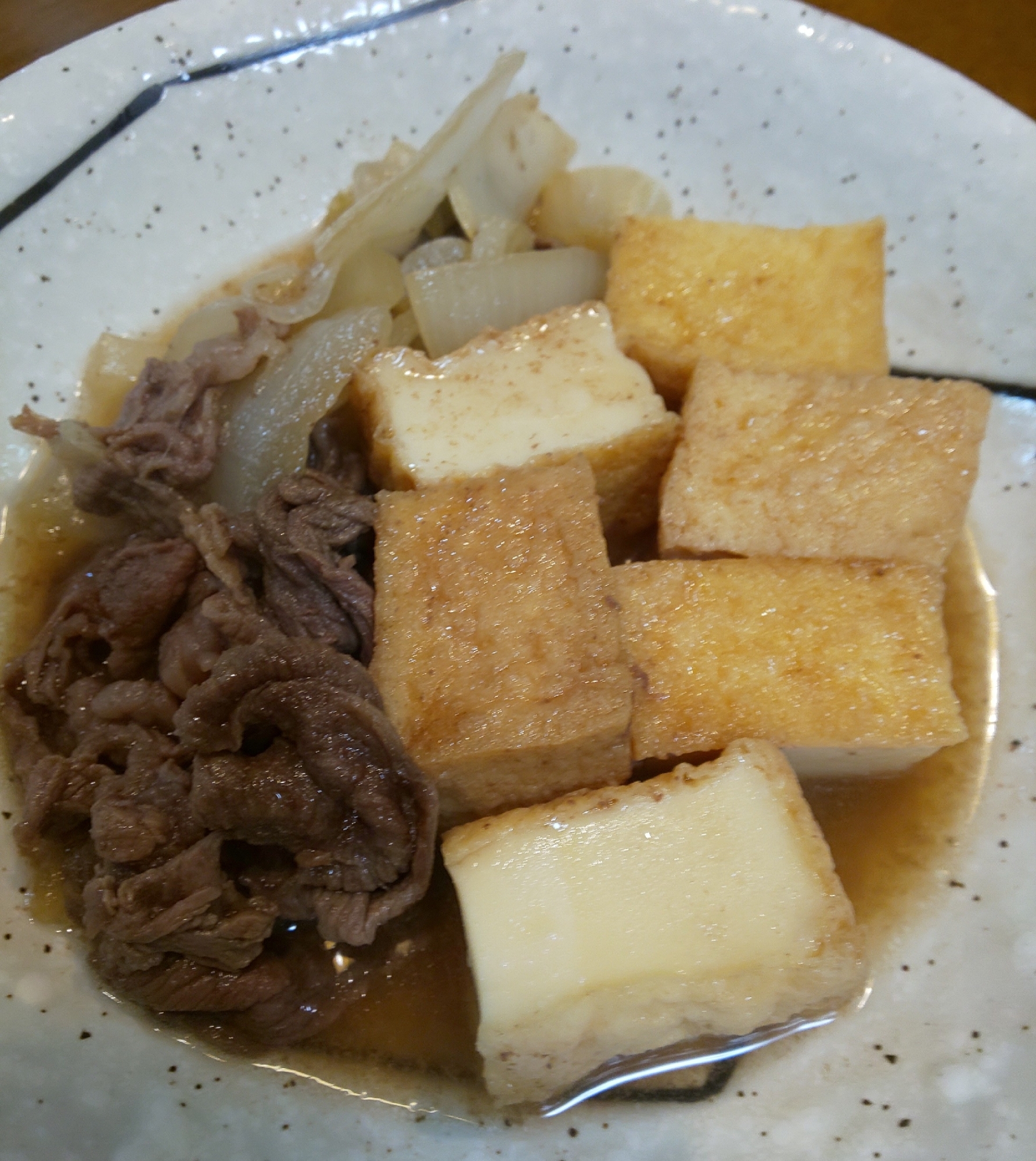 コクうま！すき焼き風煮肉豆腐