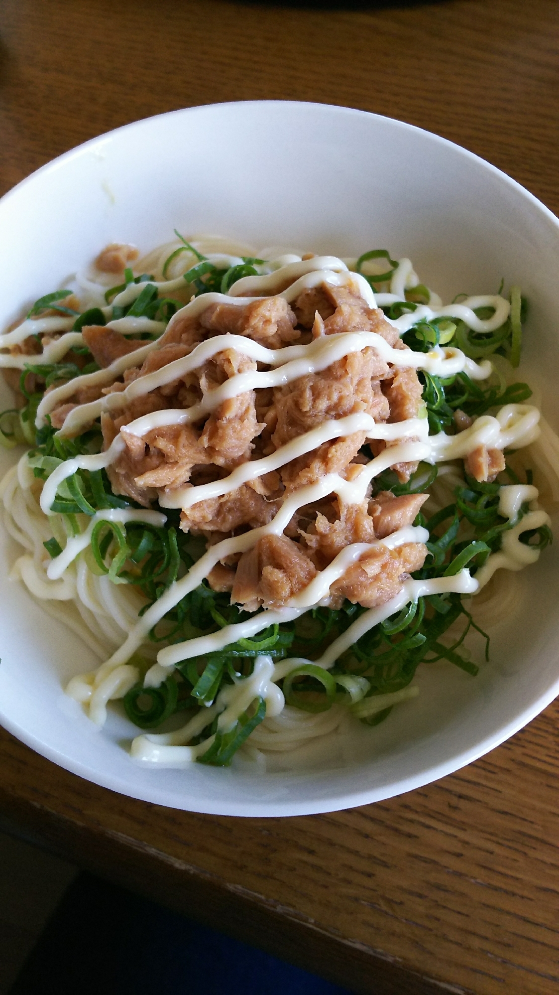 ネギとツナの素麺