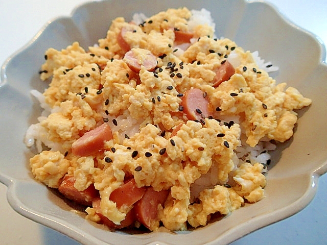 ❤ウインナー入りふんわり卵丼❤