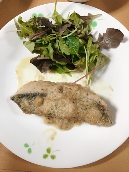 簡単におしゃれ料理が食卓に！サワラのカレームニエル