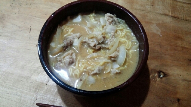 インスタントっぽくない味噌ラーメン