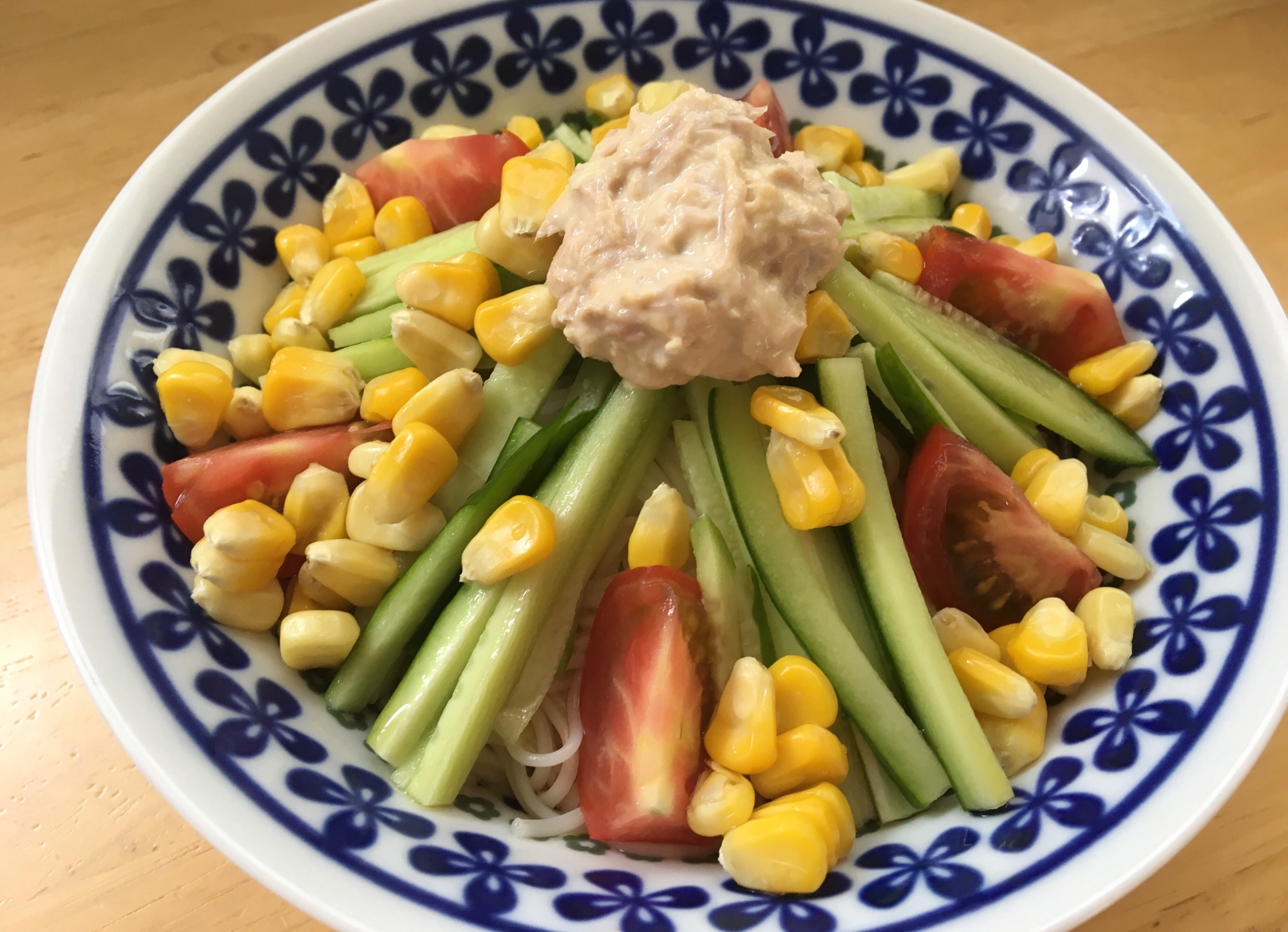 野菜たっぷり！ツナマヨぶっかけそうめん