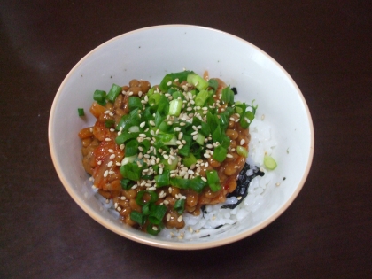 海苔を混ぜたご飯とキムチ納豆の相性が抜群ですね♫
とっても美味しかったです～♡