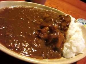 意外と旨！玉ねぎの食感も旨！　☆げそミンチカレー☆