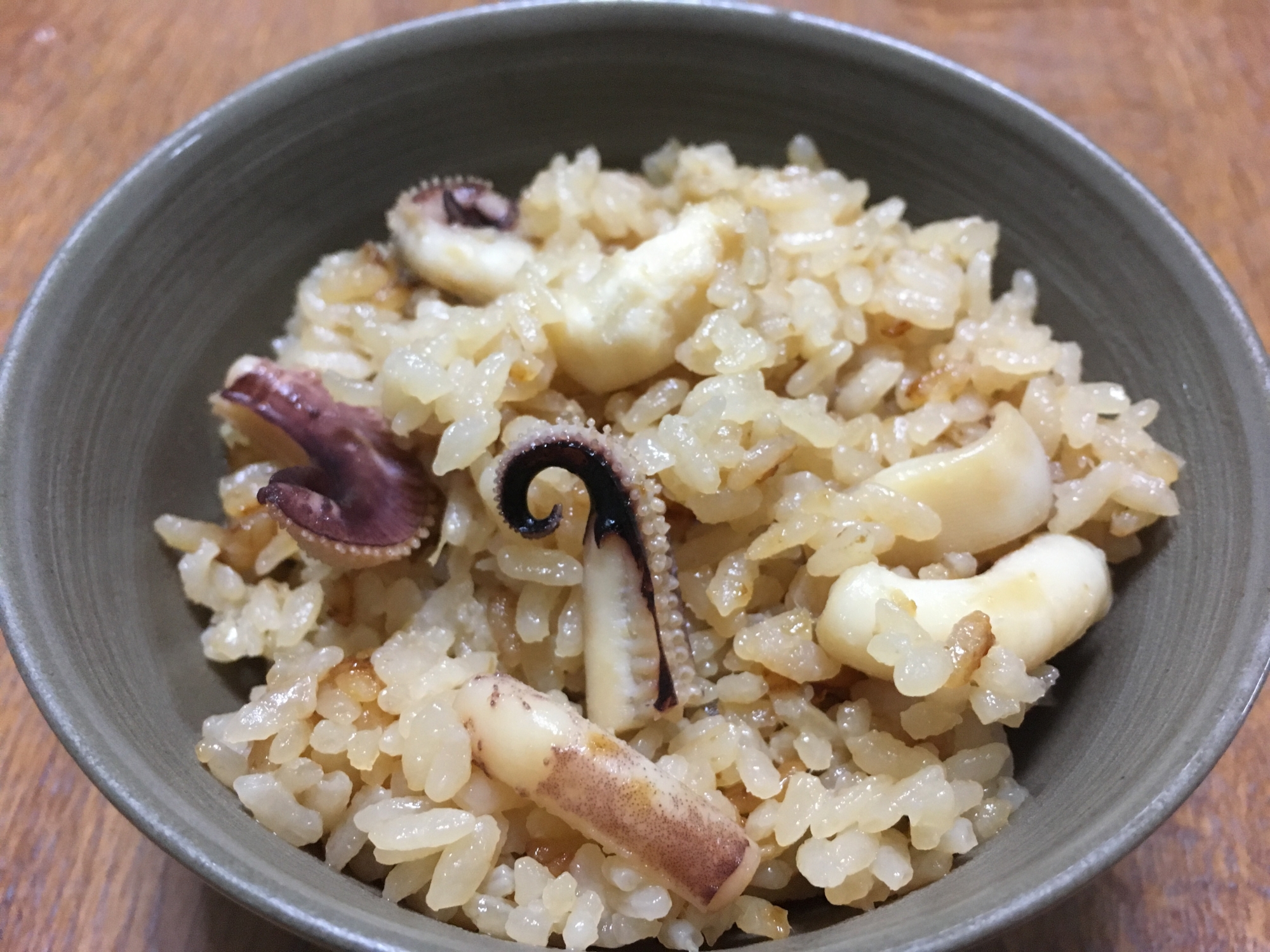 出汁不要！イカの炊き込みご飯♪