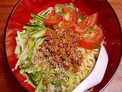 冷やし担々麺（塩分１．８３ｇ）