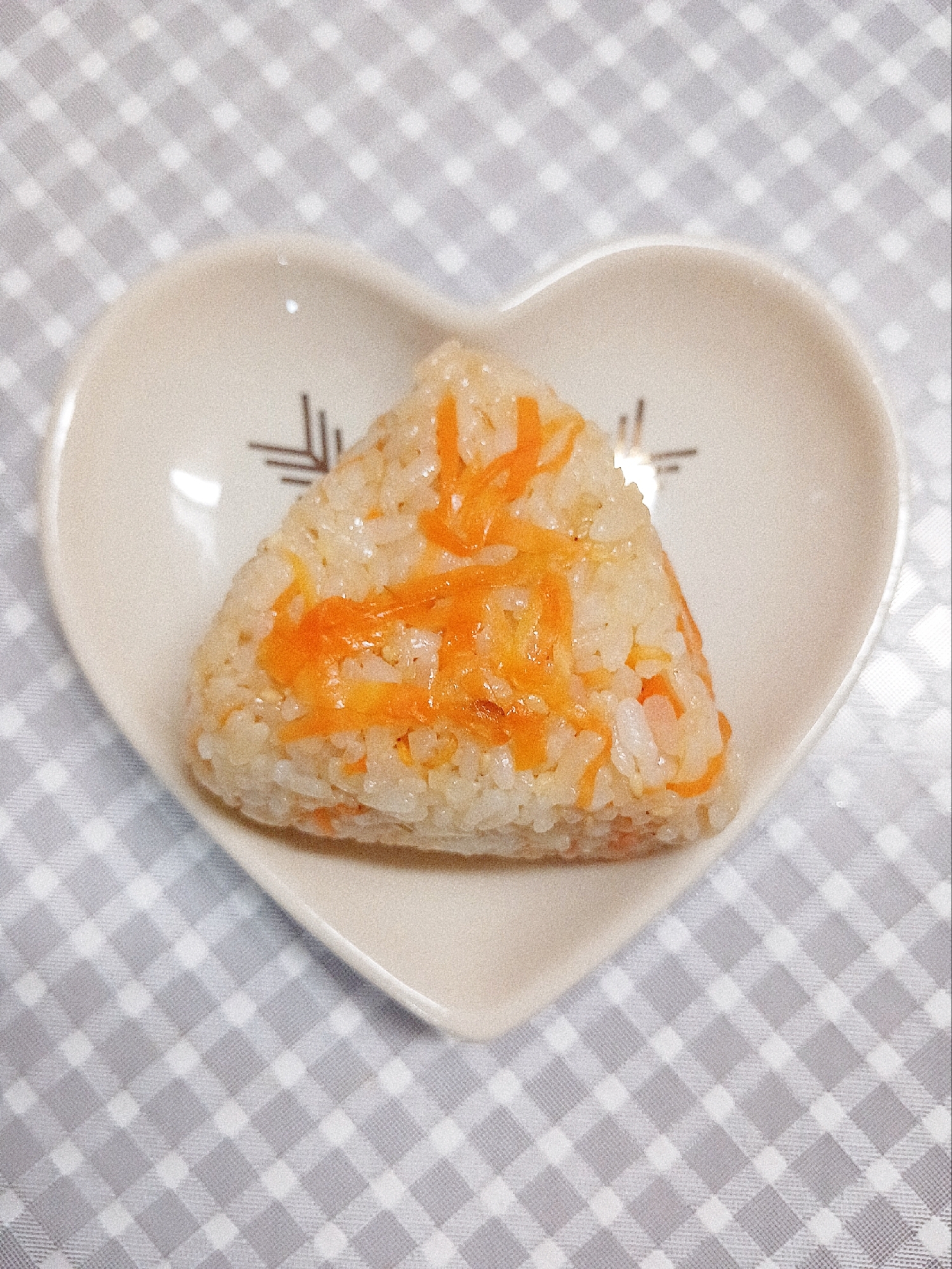 簡単♡節約♡人参ナムルのおにぎり♡