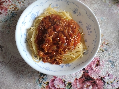 トマト缶使用のミートソース