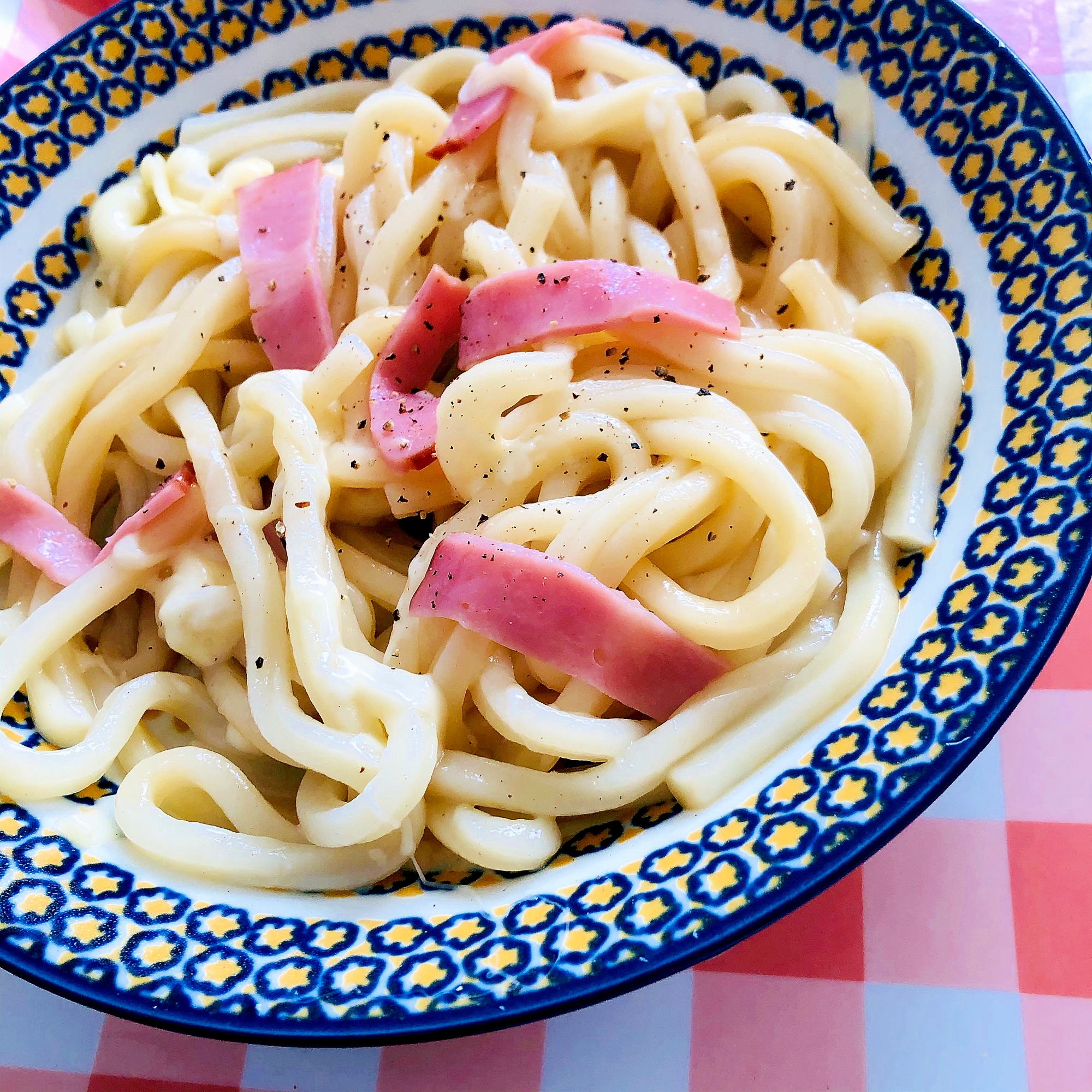 ベーコンとチーズの焼きうどん