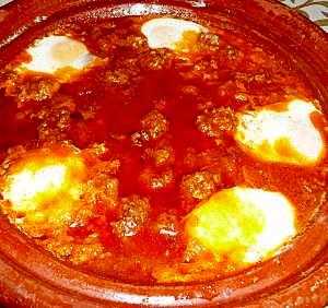 モロッコのタジン鍋はこれが一番！卵と肉団子のタジン