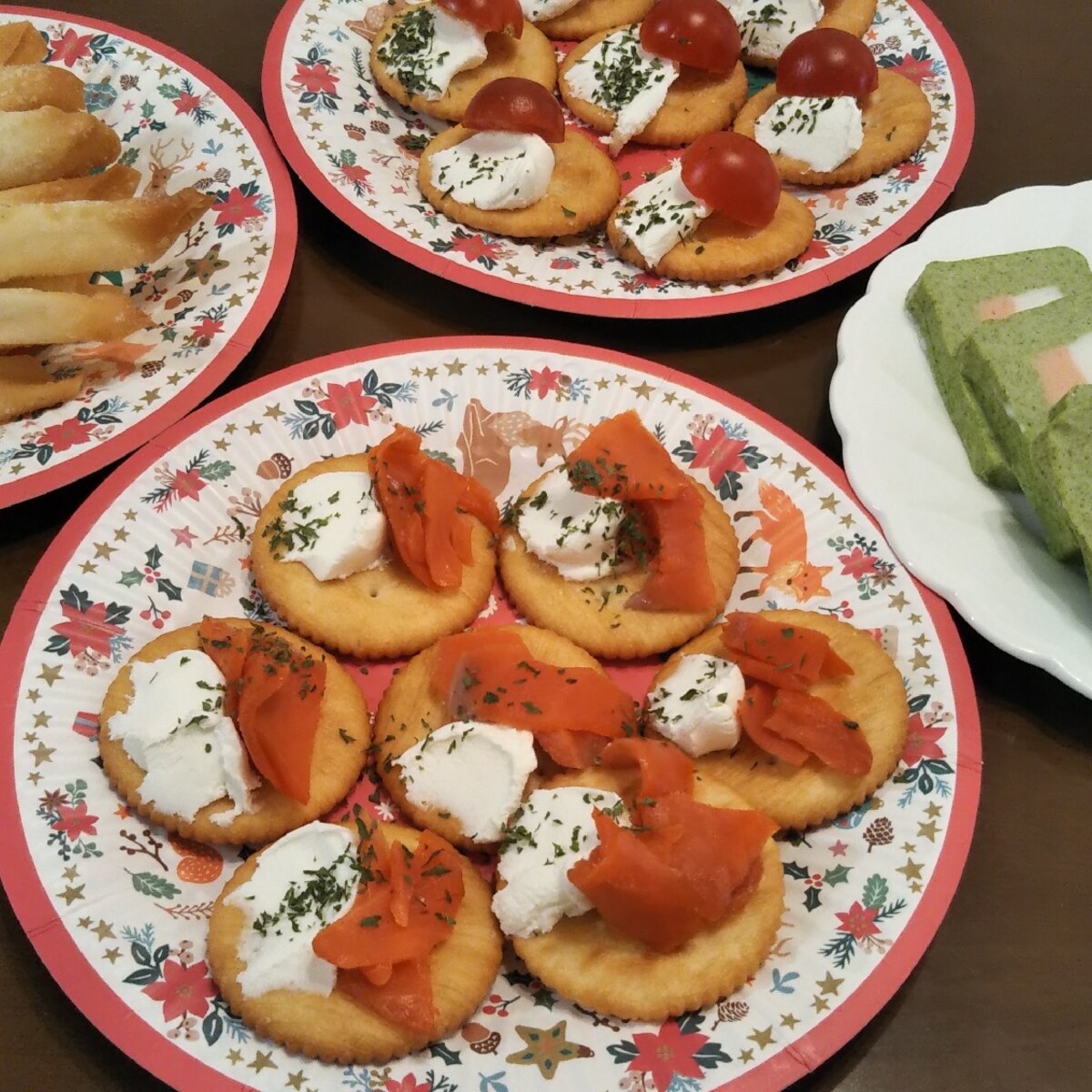 スモークサーモンとクリームチーズのカナッペ レシピ 作り方 By ミニー7015 楽天レシピ スモークサーモンとクリームチーズのカナッペ レシピ 作り方 By ミニー7015 楽天レシピ