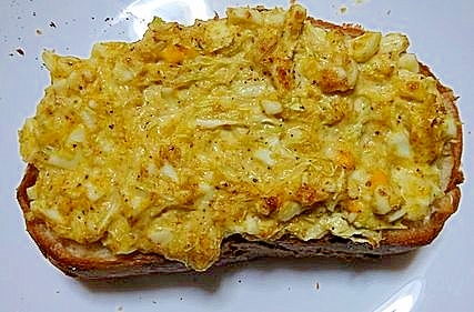 キャベツ&ゴママヨ卵のせフランスパントースト