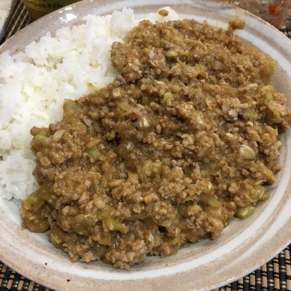 ドライカレー