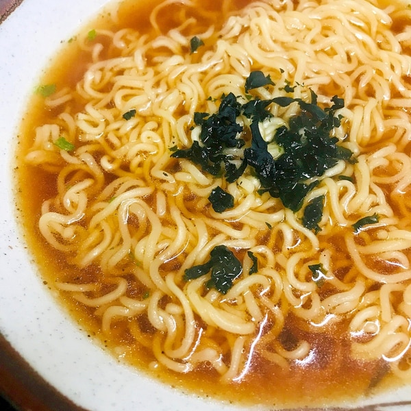 インスタント麺のローコストアレンジ わかめ ゴマ油 レシピ 作り方 By Bistromiti R 楽天レシピ インスタント麺のローコストアレンジ わかめ ゴマ油 レシピ 作り方 By Bistromiti R 楽天レシピ