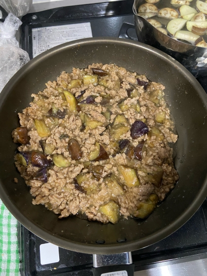 ササッと簡単♪節約レシピ☆茄子と挽き肉スタミナ炒め