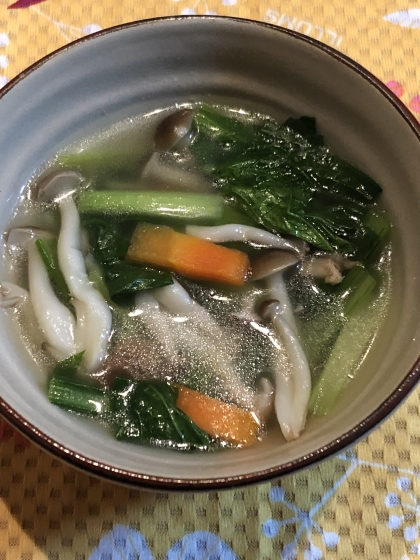 消費したい野菜の組み合わせだったので作りました。簡単にできて美味しかったです。
ごちそうさまでした(*￣▽￣*)ノ