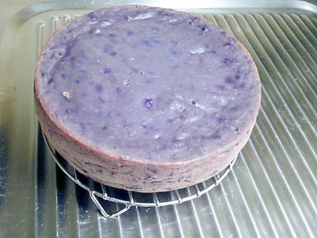 炊飯器とＨＭで焼く、紫芋のケーキ