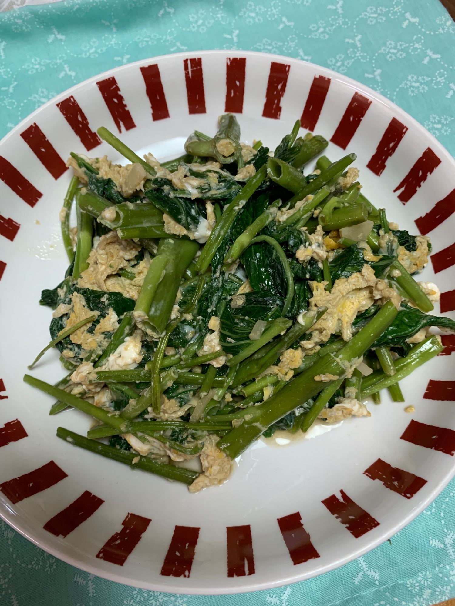 栄養満点！空芯菜と卵の炒め物