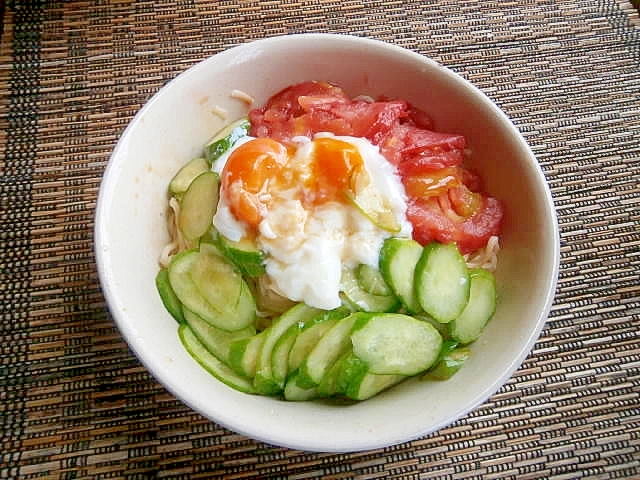 インスタントラーメンで！サラダ風油そば