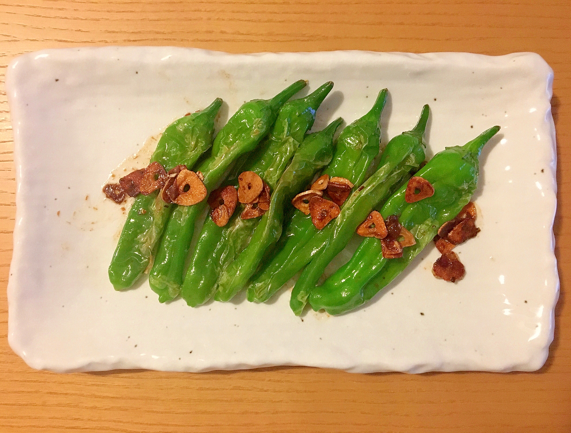 ししとうのニンニク醤油炒め