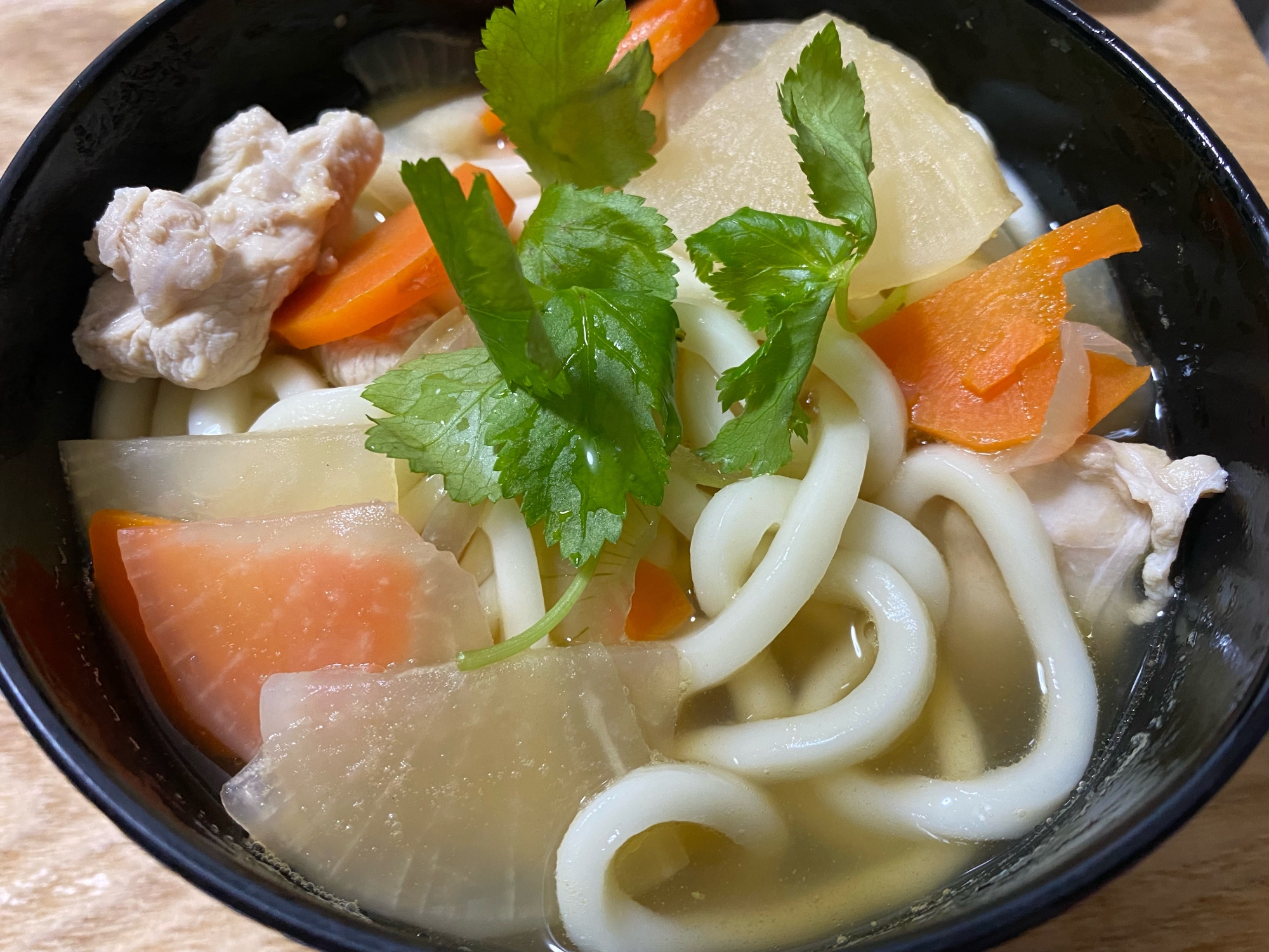 あごだし鍋つゆで簡単煮込みうどん