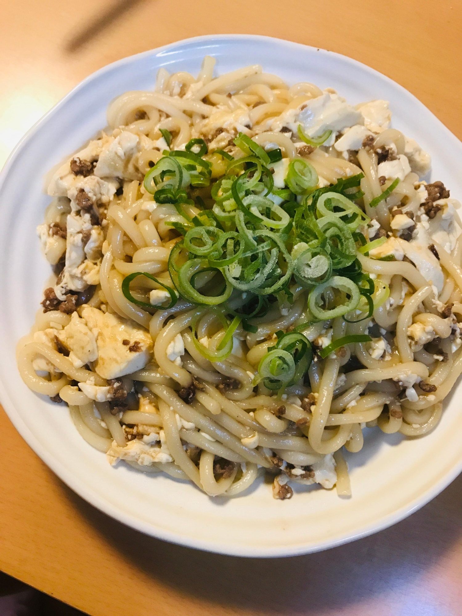 甜麺醤ベースの●挽肉＆豆腐の焼きうどん