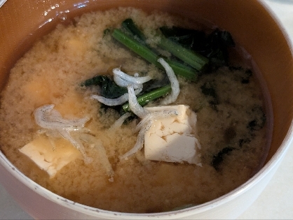 ２人前５分！+ジャコ❤ほうれん草と豆腐の味噌汁♪