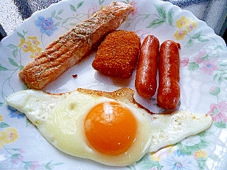 朝食プレート♡焼鮭＆白身魚タルタルソース