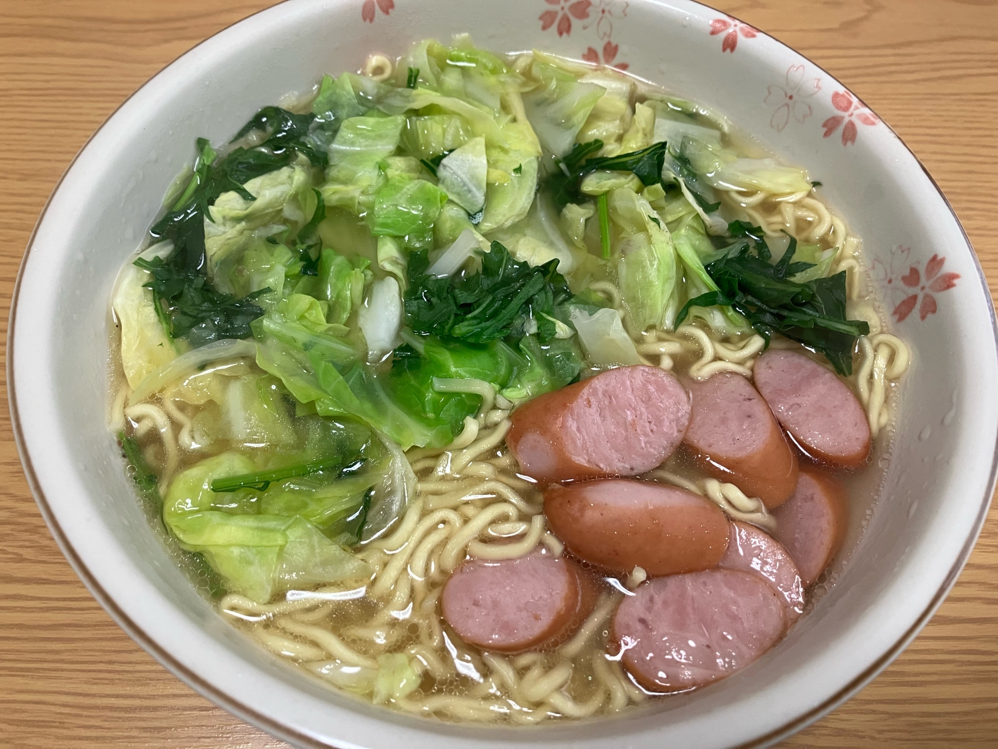 春キャベツと水菜とウインナーの塩ラーメン☆彡