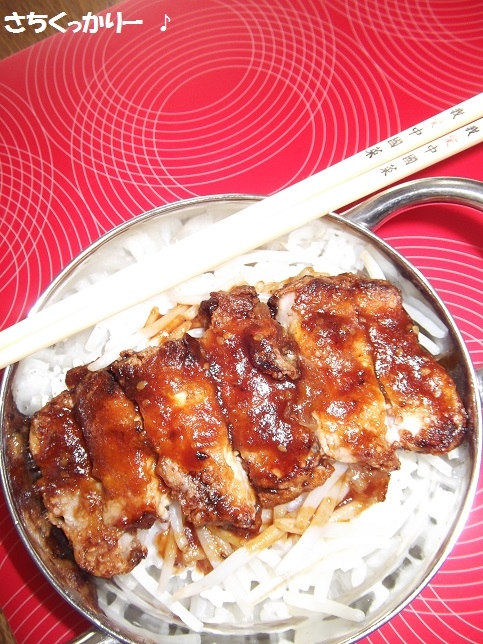 焼肉のたれ de 排骨（パーコー）丼