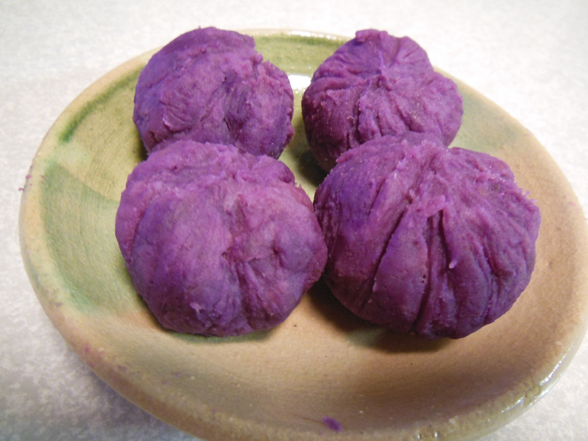 子供が喜ぶ 紫芋の茶巾絞り レシピ 作り方 By Kitty0727 楽天レシピ
