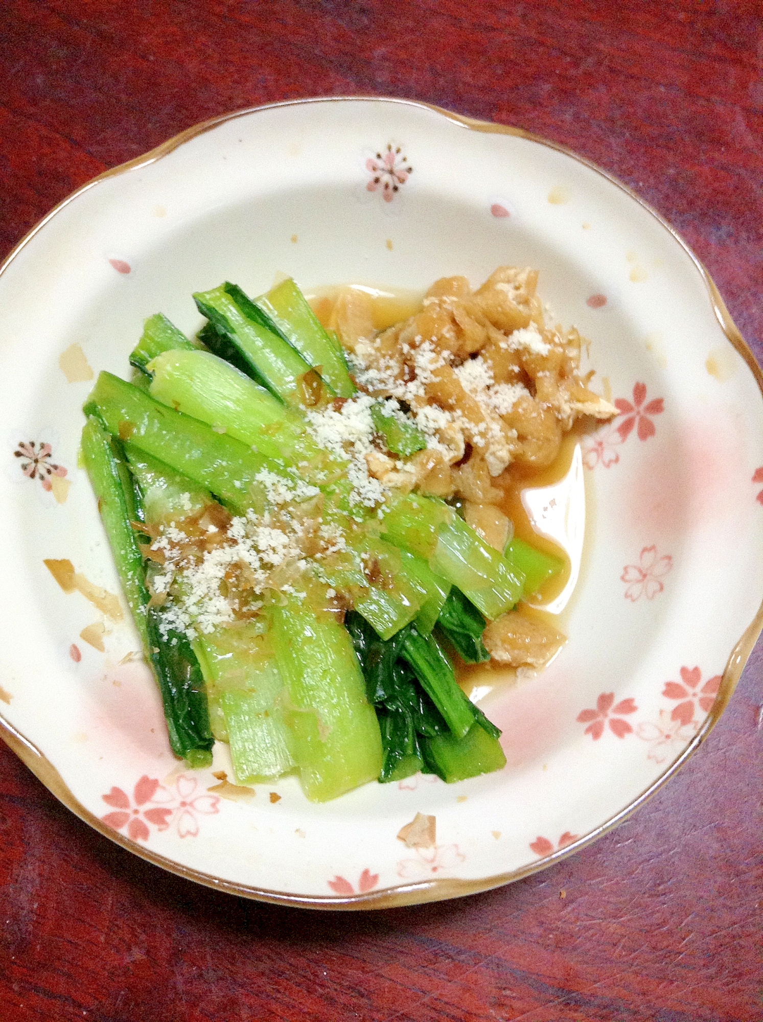 小松菜のまろやか煮びたし【粉チーズで味変アレンジ】