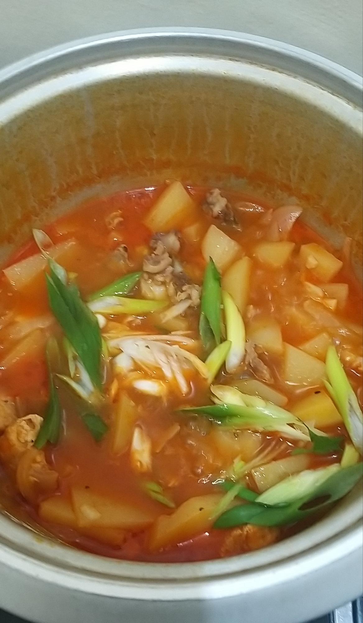 韓国料理: 고추장찌개コチュジャンチゲ