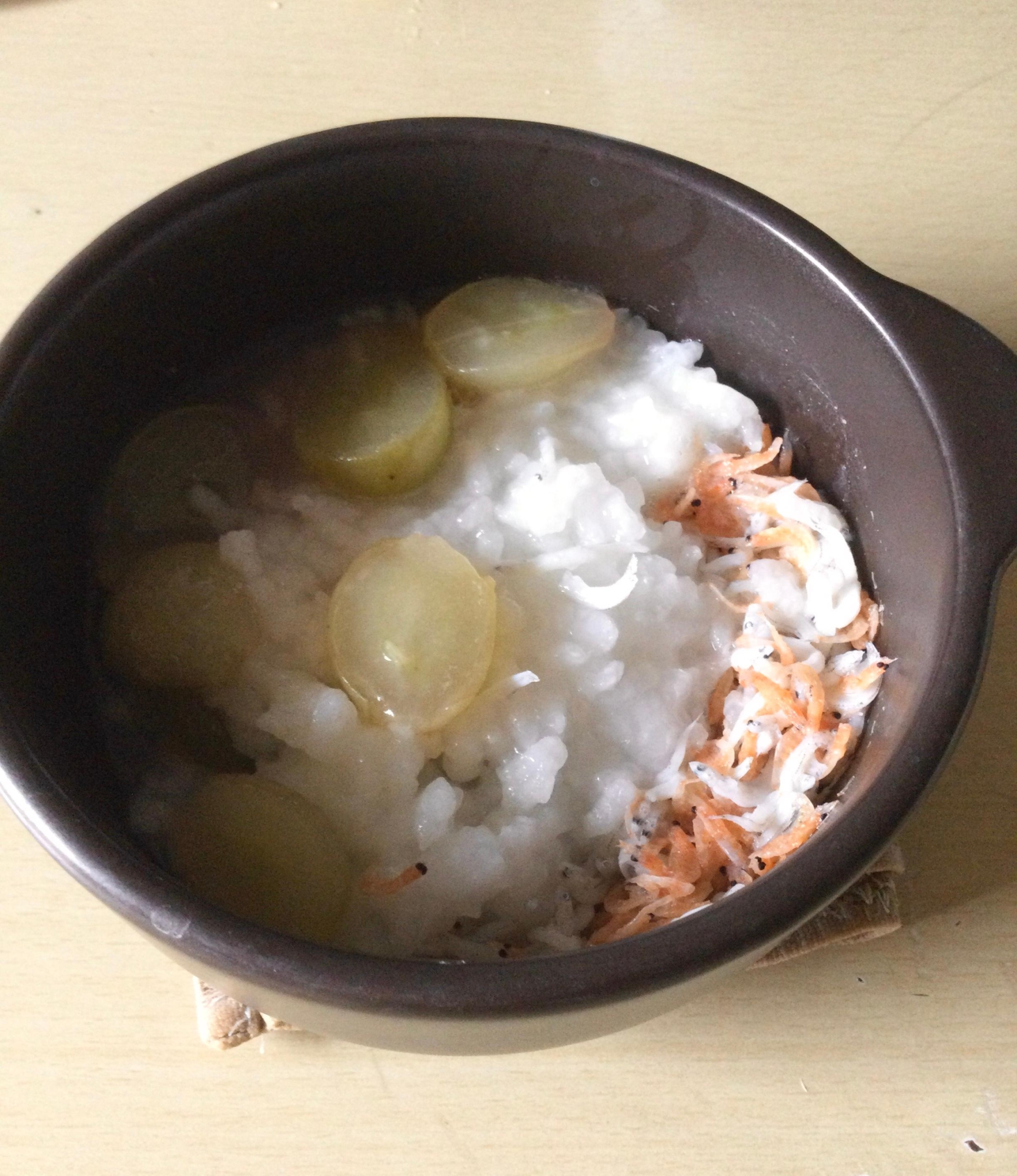 ぶどうしらすあみえび入りご飯♪