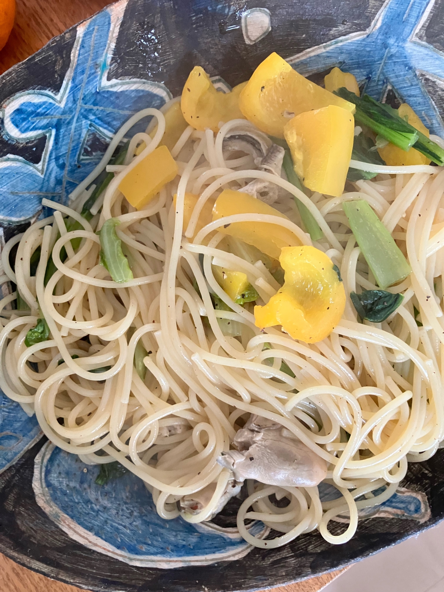 牡蠣と小松菜のパスタ