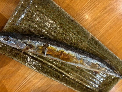 フライパンでレモン香る さんまの塩焼き