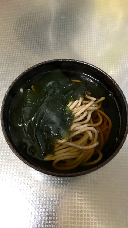 ワカメ蕎麦