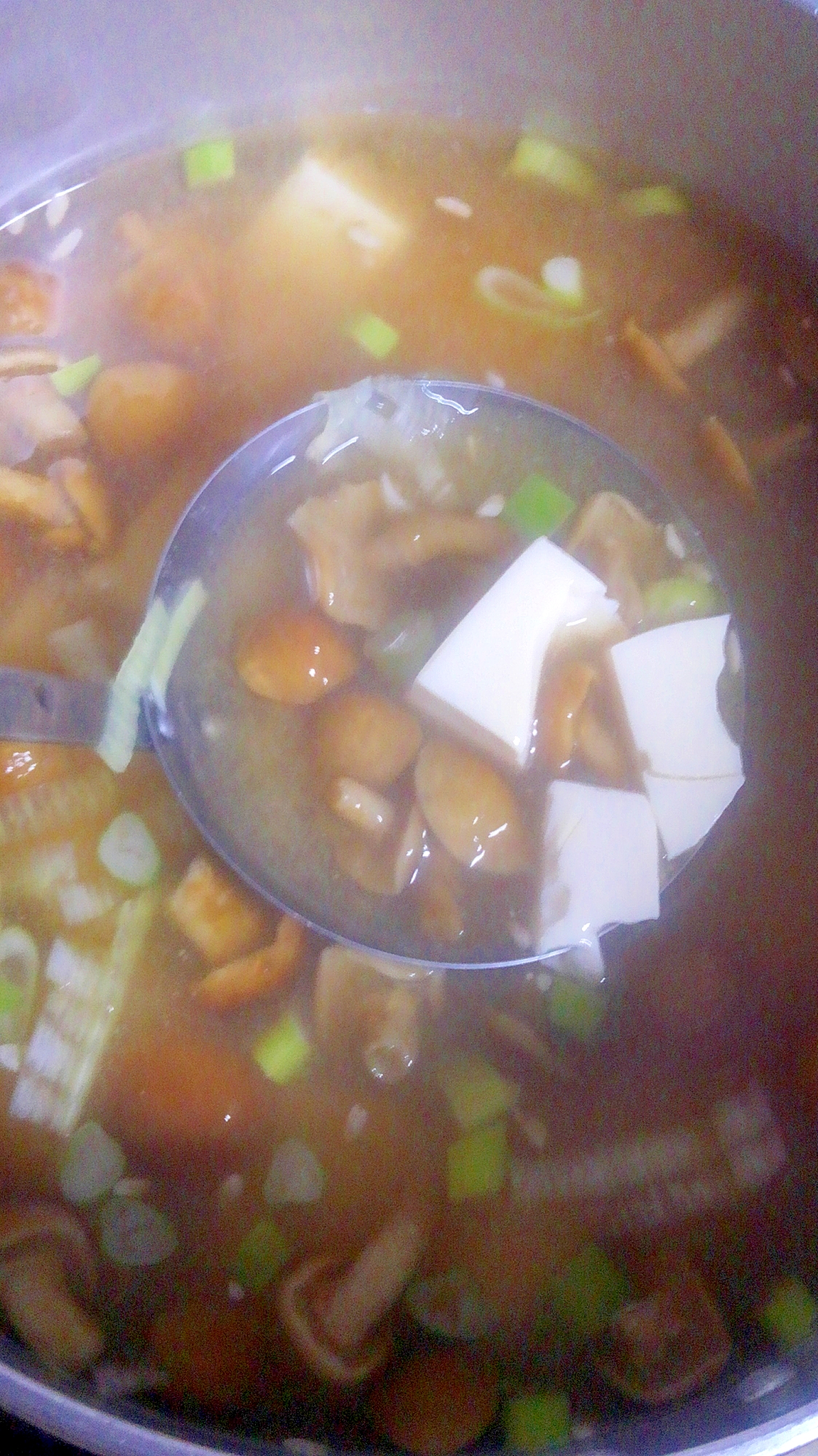 白だしで なめこ 豆腐 ねぎの味噌汁 レシピ 作り方 By ぴぐ 楽天レシピ