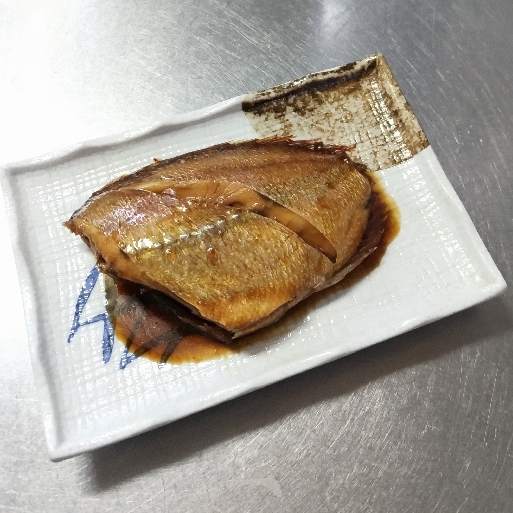 ご飯が進む♪鯛の煮付け